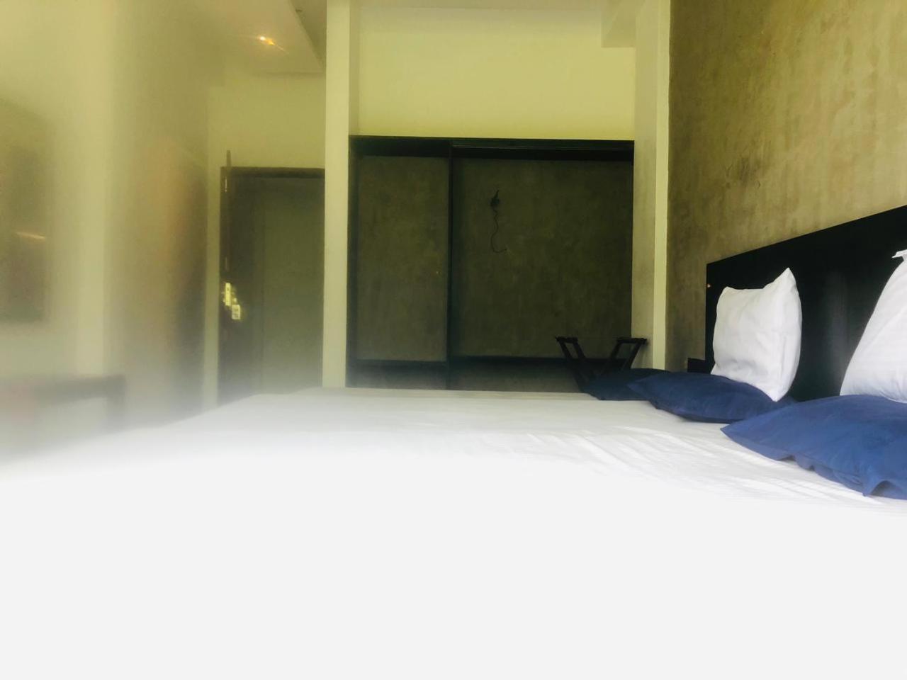 Summerside Residence Negombo Room photo