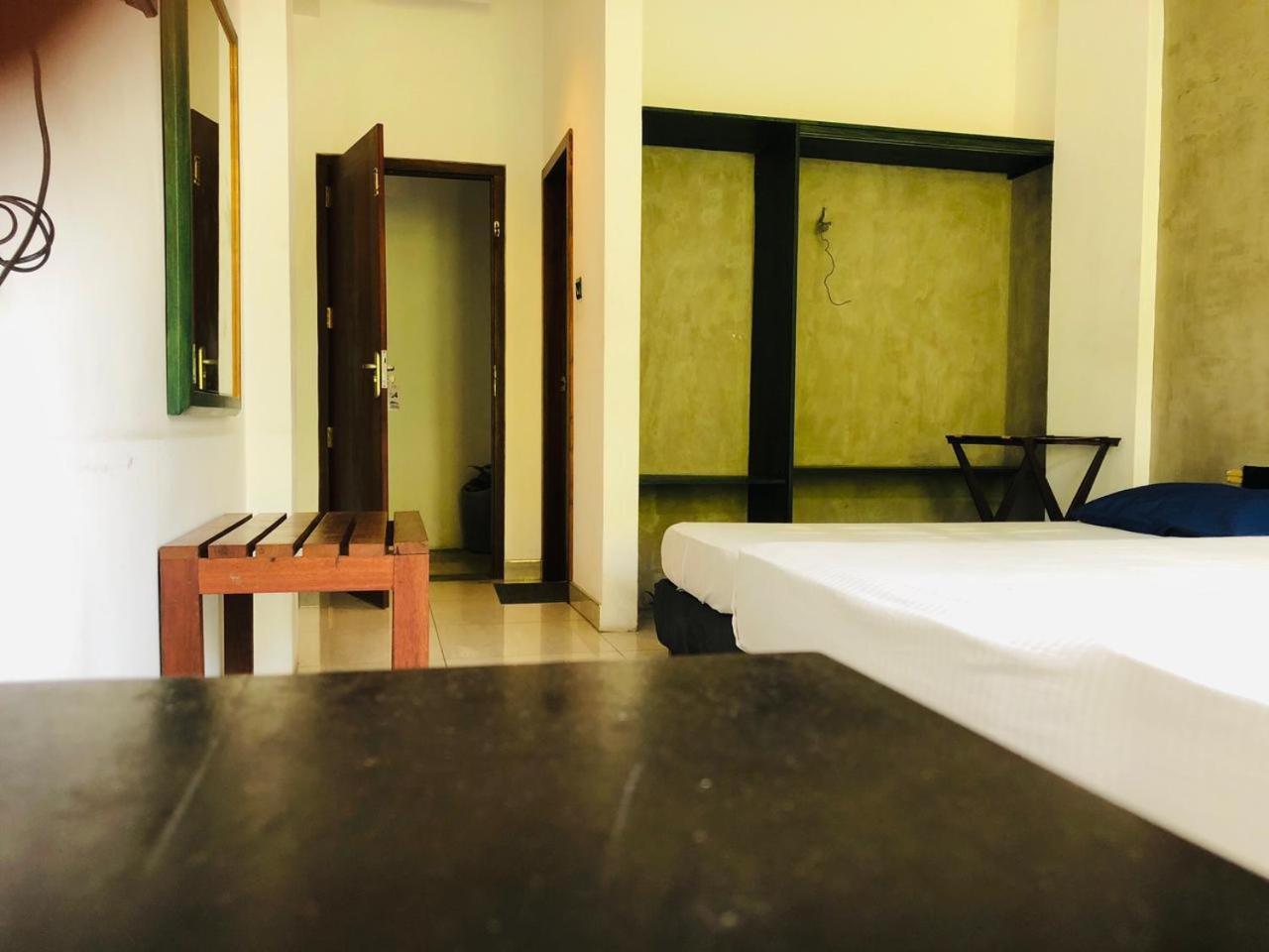 Summerside Residence Negombo Room photo
